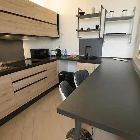 Apartment 293 - La Casa Del Porto Luxury, Il Tuo A A Pochi Passi Dal Porto - Parcheggio Privato *